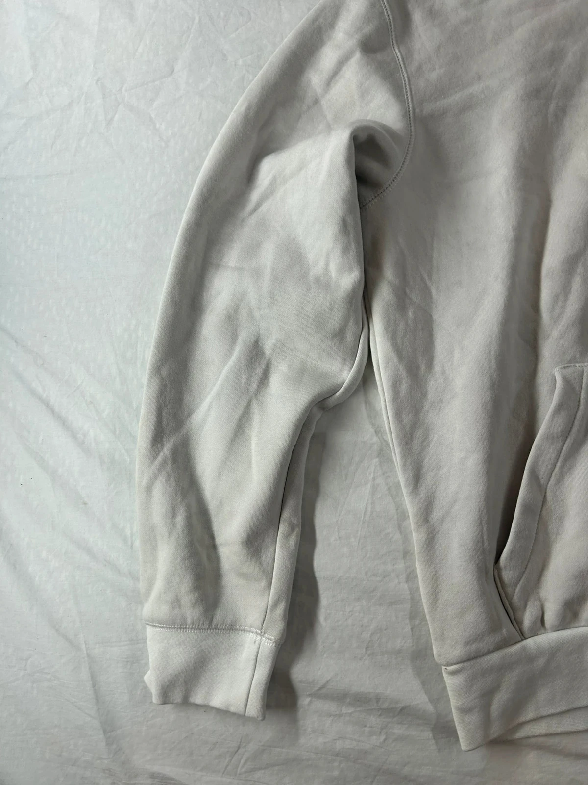 Pull a capucha blanco con estampado Celio – photo 4